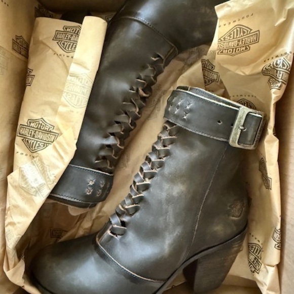 Harley Davidson Women's Leather Boots Size 8.5 M - Picture 1 of 3